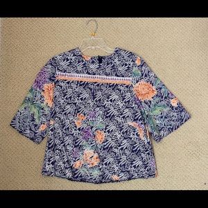 Woman's Batik Indonesian Short Sleeve